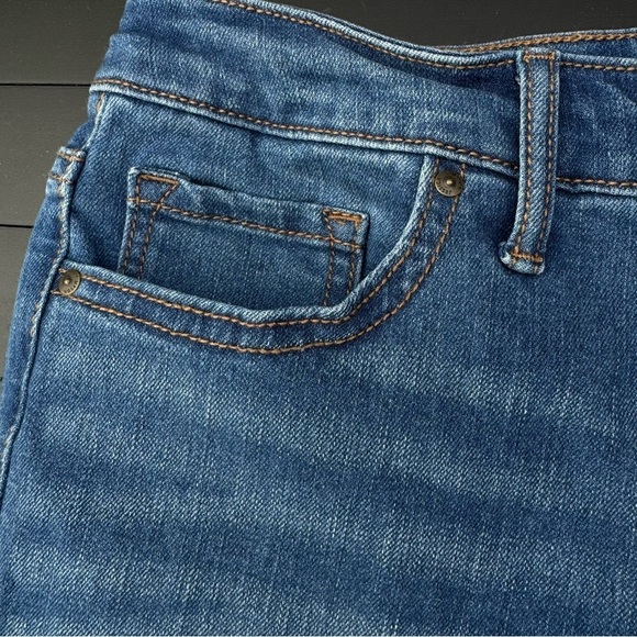 Jessica Simpson Blue Straight Leg Jeans Classic Style - Picture 7 of 14